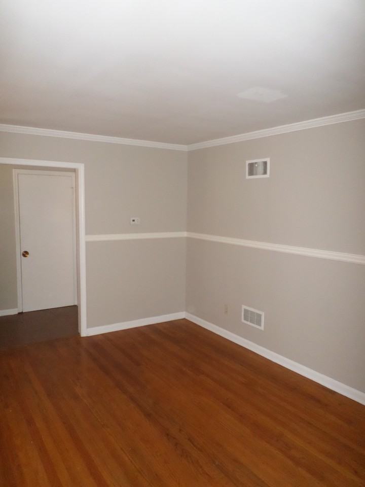 3089 Earnett St - Photo 3 of 19