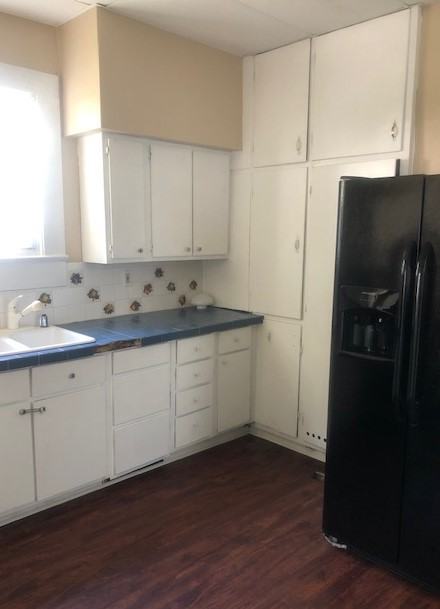 1312 Forest Ave - Photo 3 of 27