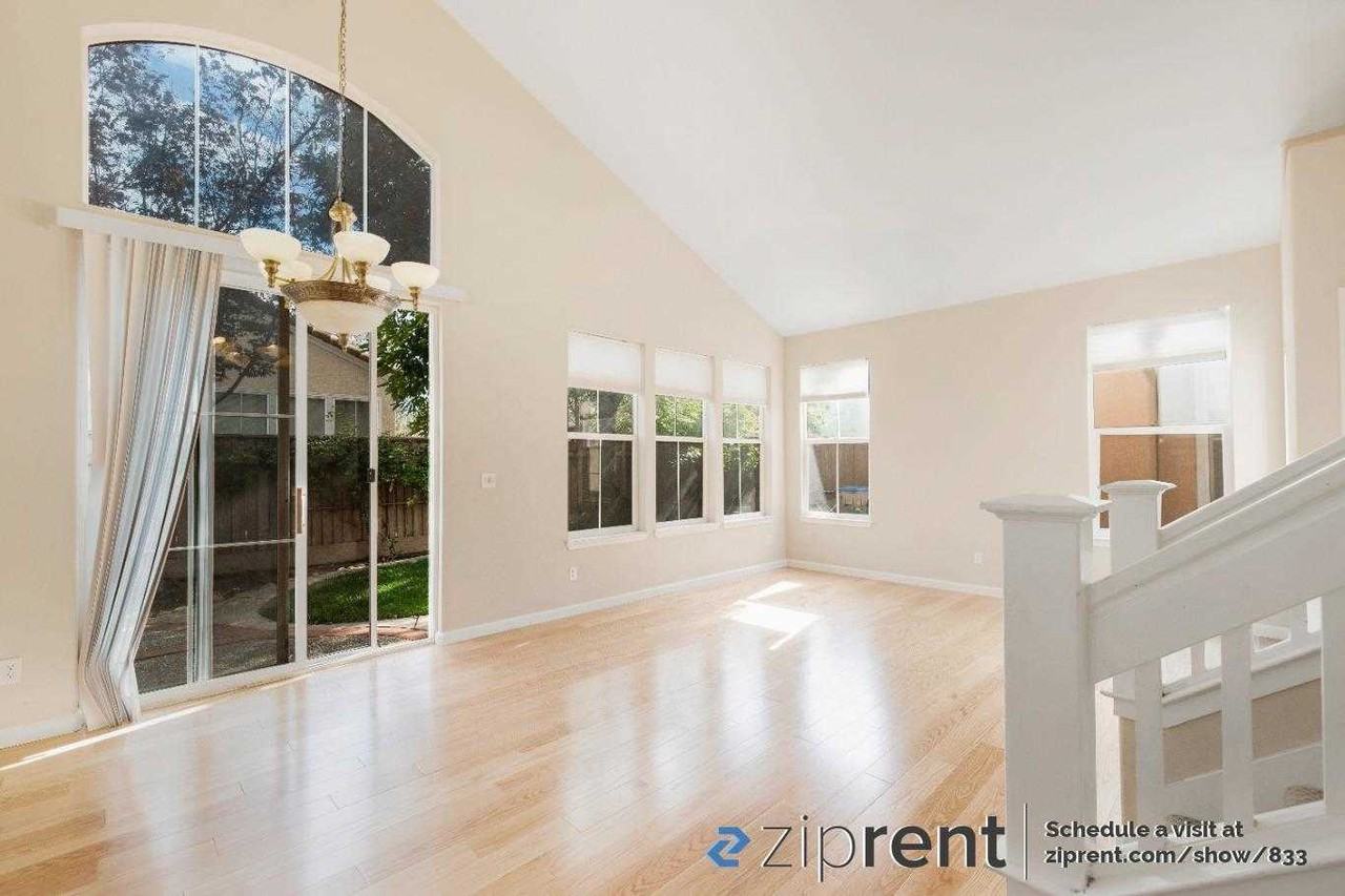 5584 Le Fevre Dr - Photo 3 of 18