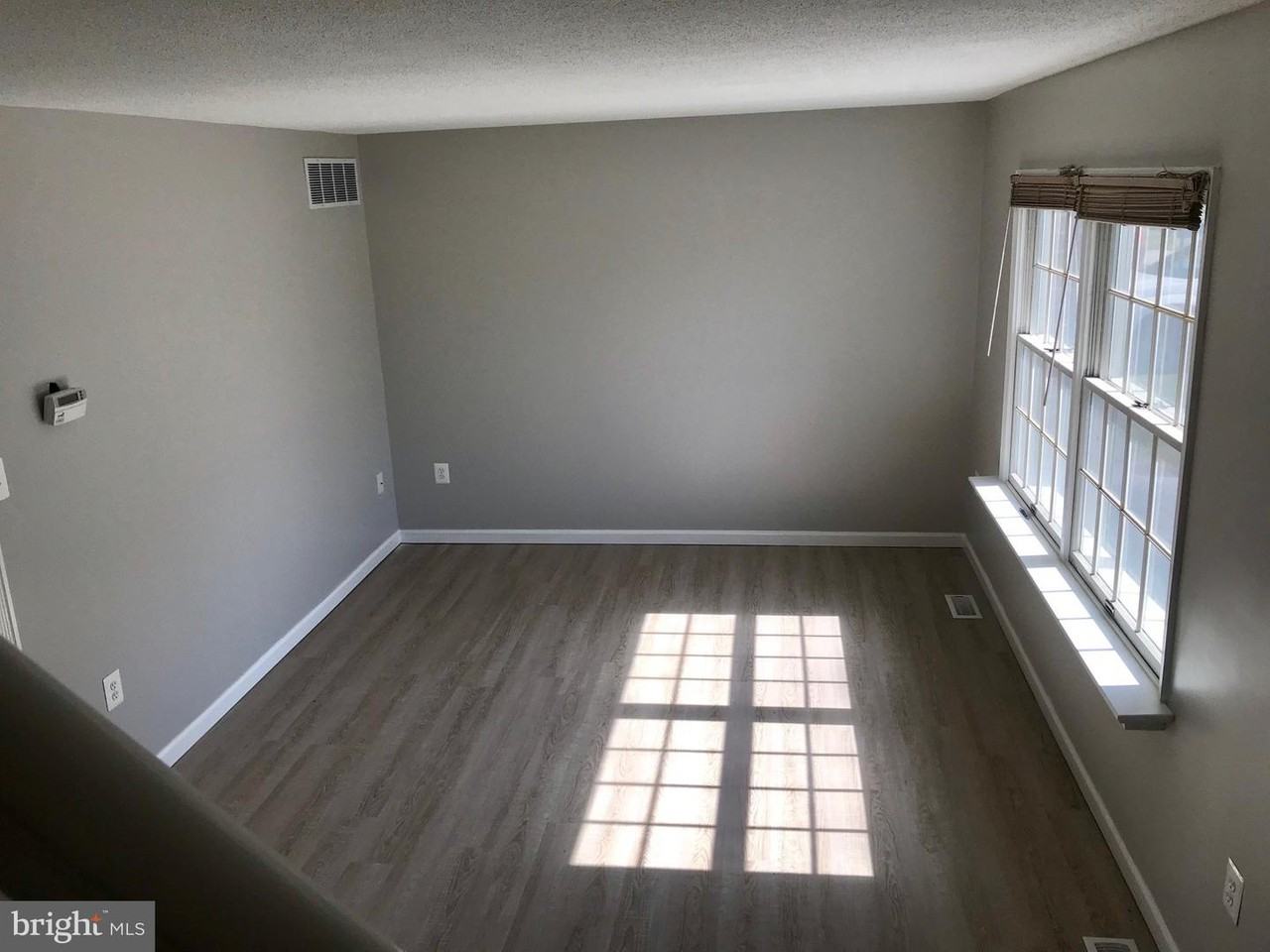 20 E Lakeview Drive - Photo 2 of 8