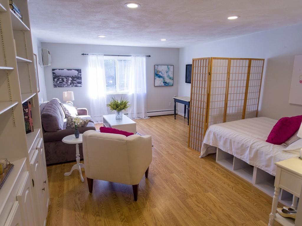 34 Hamilton Rd Unit 106