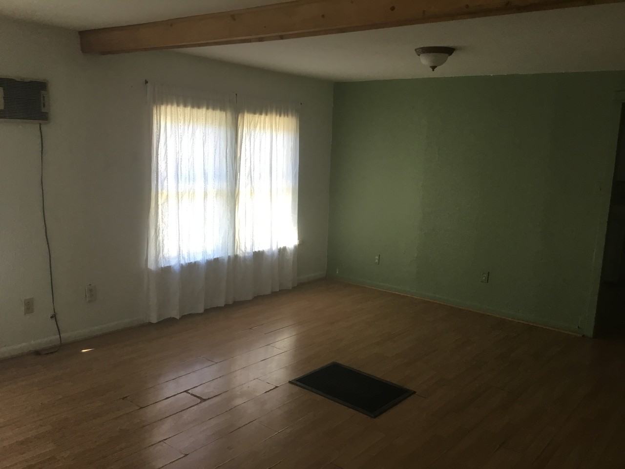 415 Bunker Avenue - Photo 2 of 12