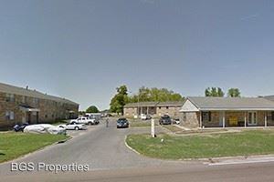 2105 St John Ave - Photo 2 of 26