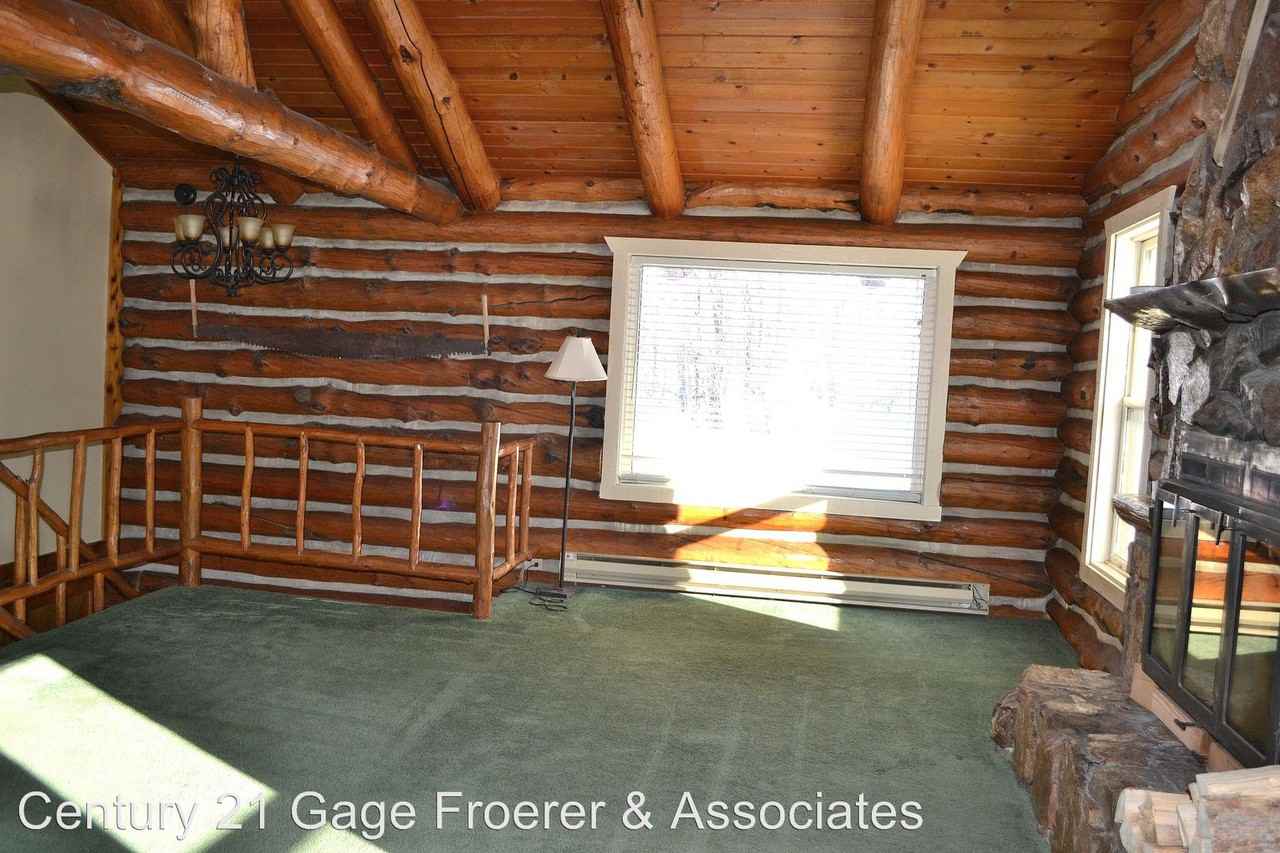 4668 N 3300 E - Photo 3 of 13