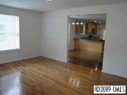 237 Plymouth Avenue - Photo 3 of 8