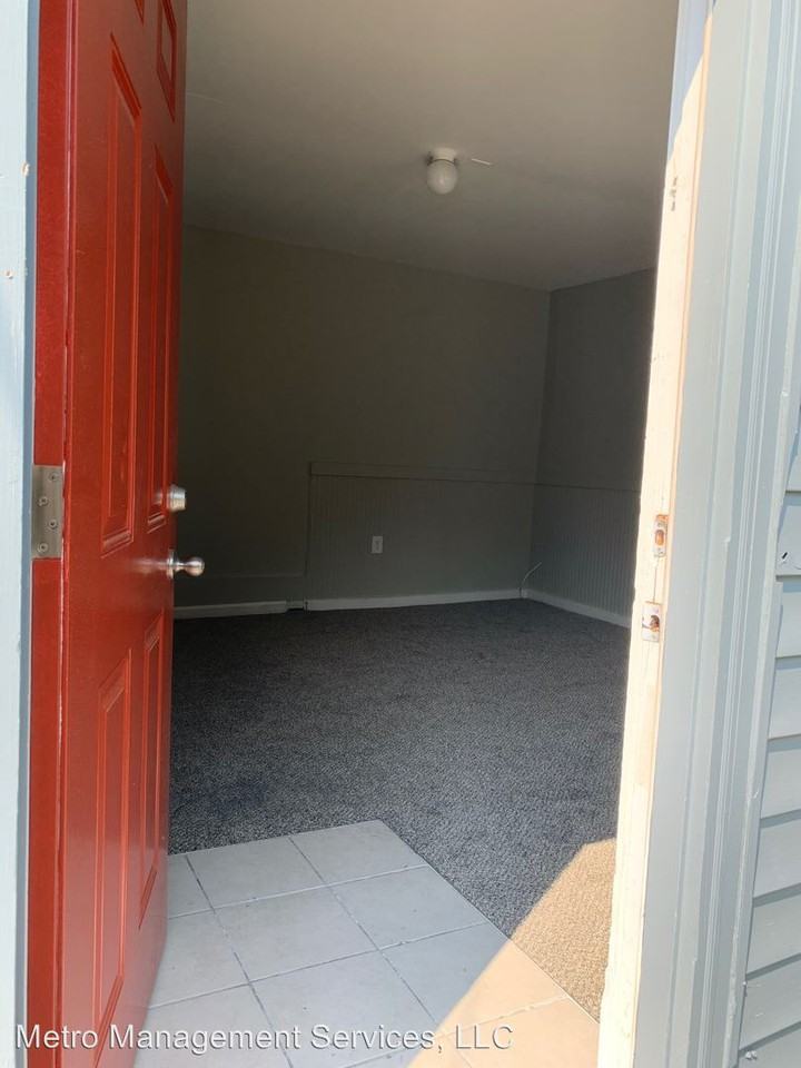 1316 S. Preston St - Photo 2 of 12