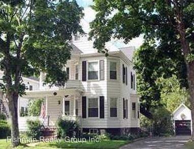 327 Main Street - Photo 3 of 9