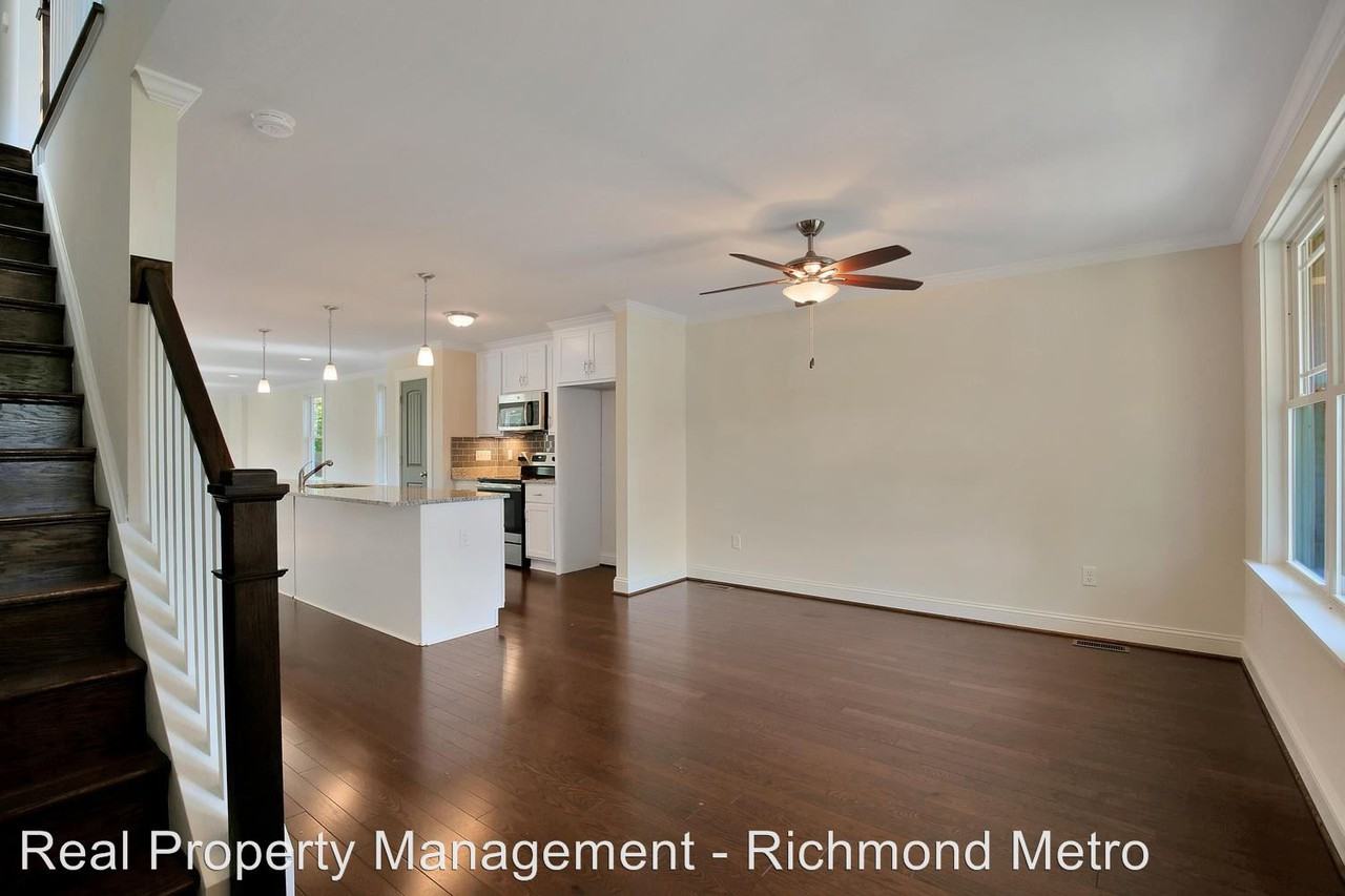 3307 Rosewood Avenue - Photo 3 of 36