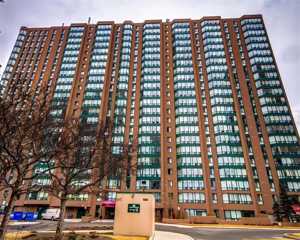 1575 Lakeshore Road West 21368 30 Mississauga On L5j