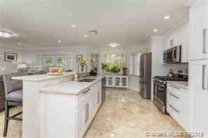 14755 Southwest 123rd Avenue - Photo 2 of 7