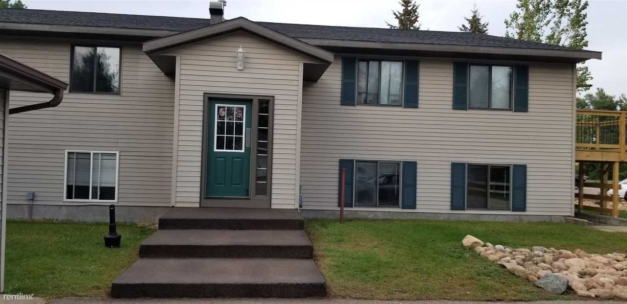 271 Shannon Court, Plover, WI 54467 3 Bedroom Apartment for Rent for