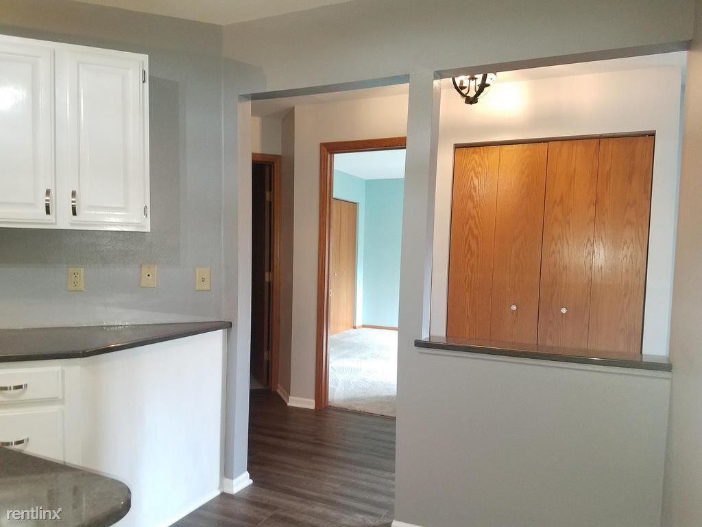 158 Westfield Way #D - Photo 3 of 40