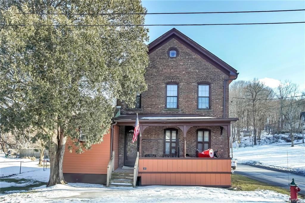 161 First Street - Photo 2 of 9