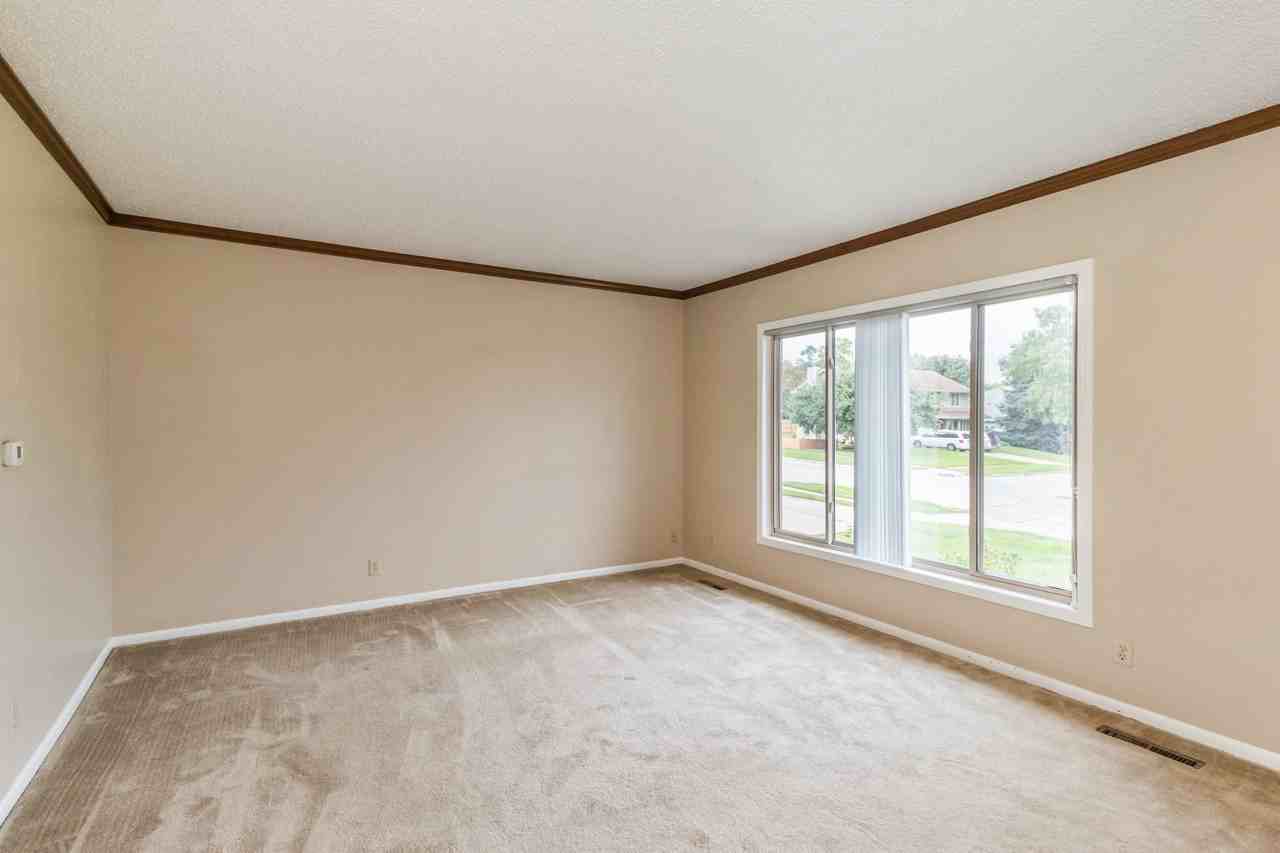 1345 Northwest 104th Street - Photo 2 of 16