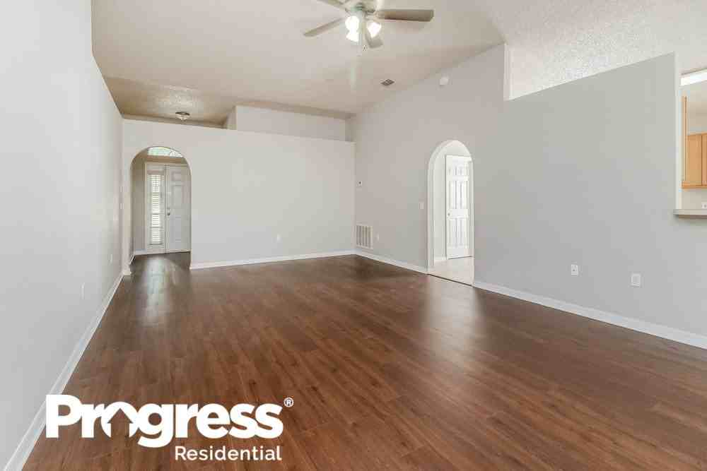 865 Lake Doe Blvd - Photo 3 of 16