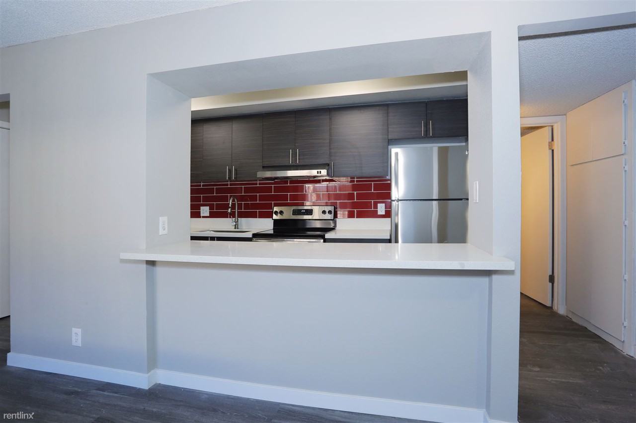 939 E Flamingo Rd - Photo 3 of 18