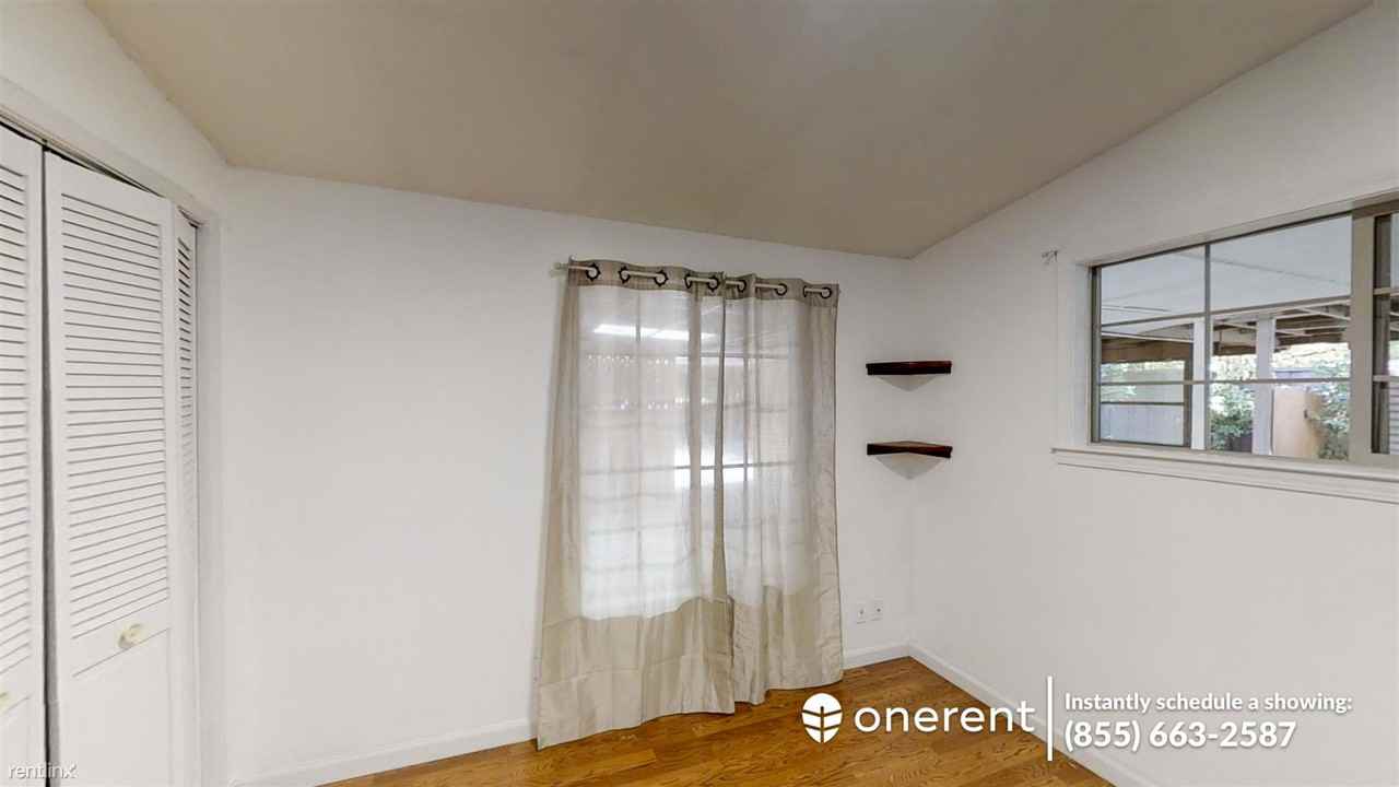 774 Burgoyne Street - Photo 3 of 15