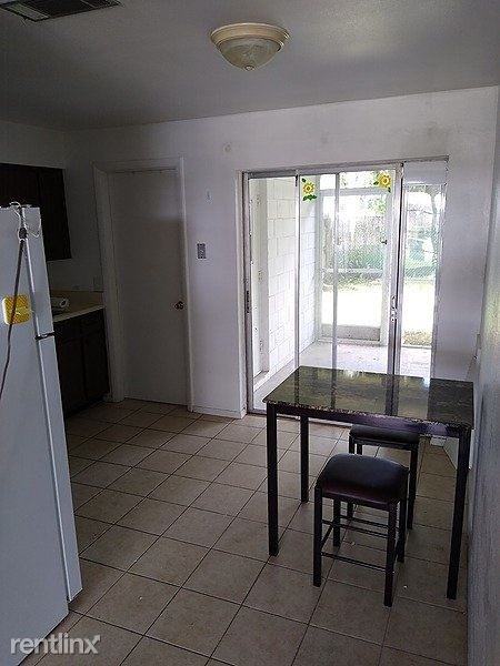 727 Lunar Lake Circle - Photo 3 of 14