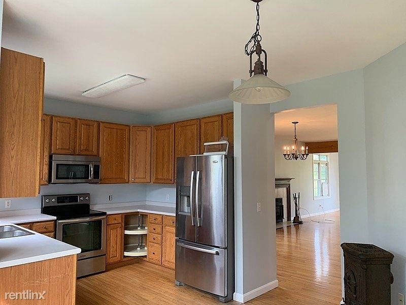 102 Casey Lane - Photo 2 of 20