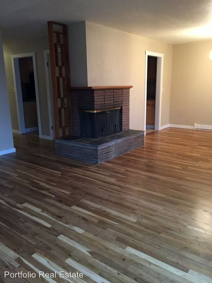 517 Ash St - Photo 2 of 9