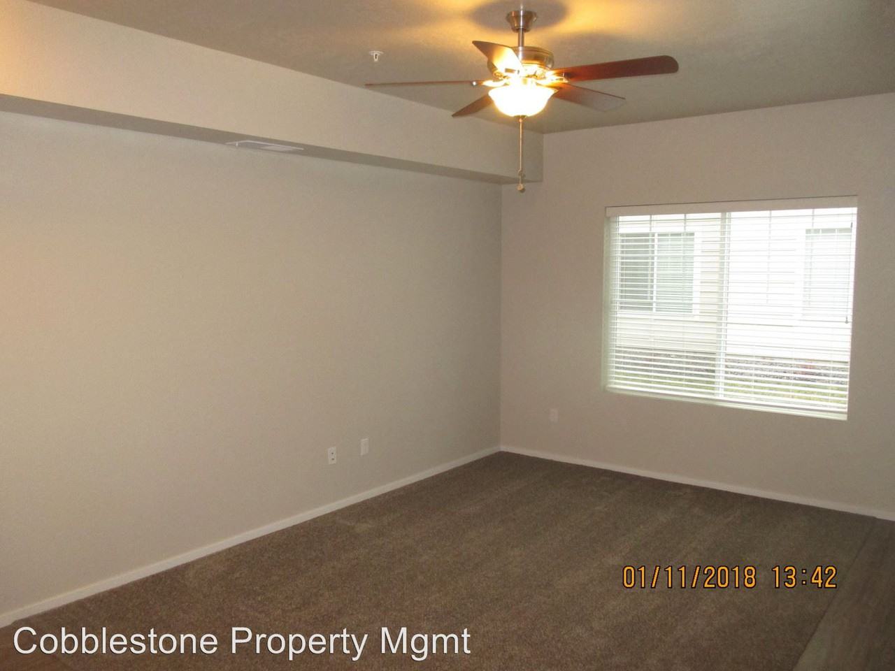 1729 N Madderlake Ave - Photo 2 of 14