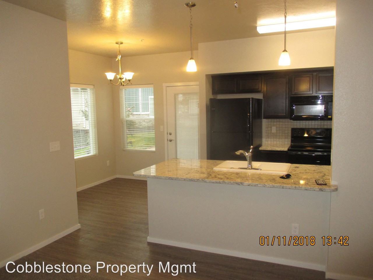 1729 N Madderlake Ave - Photo 3 of 14