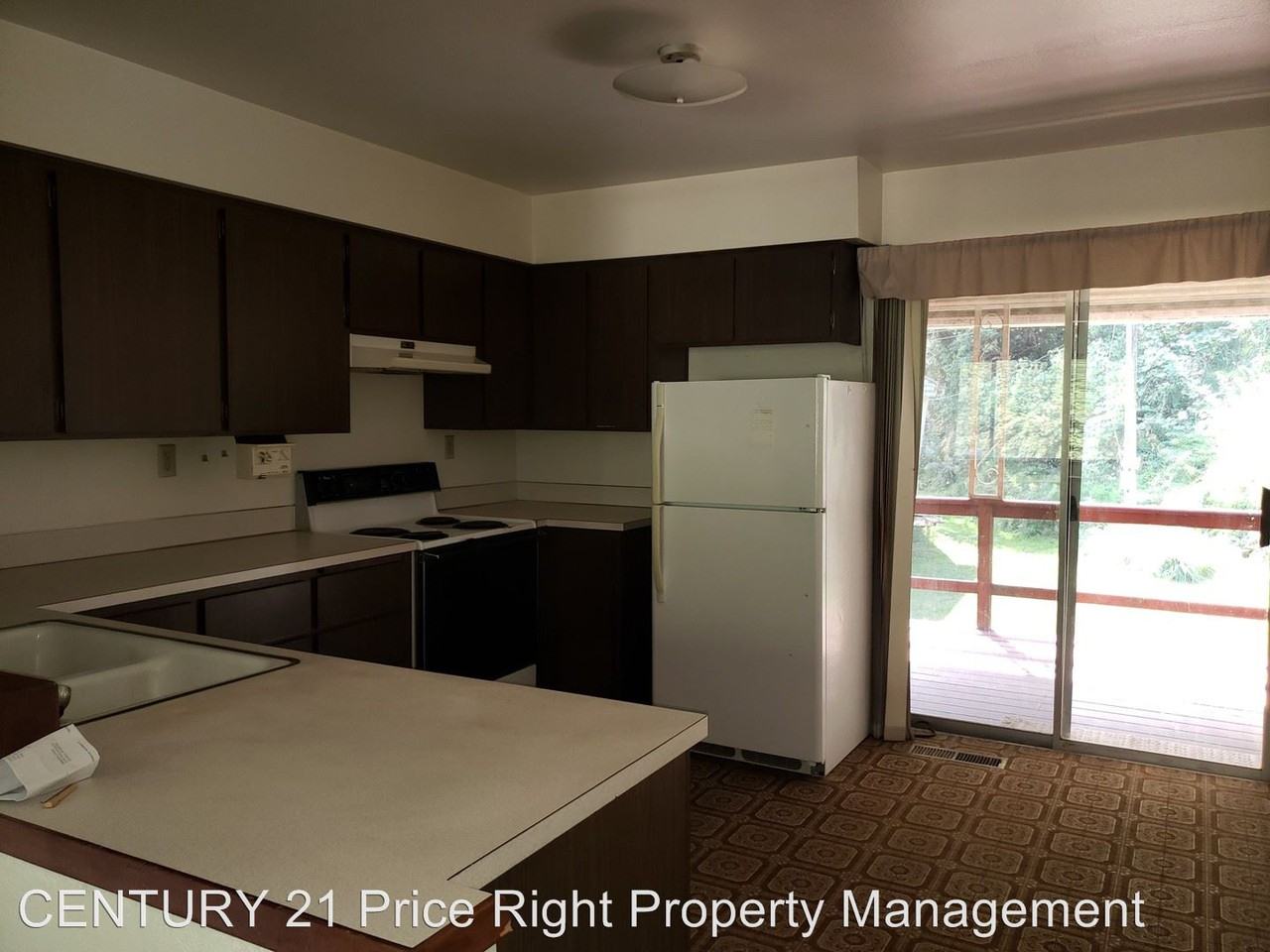 1747 Hollywood Street - Photo 2 of 15