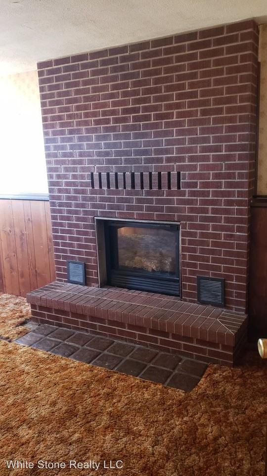 103 Deer - Photo 3 of 12