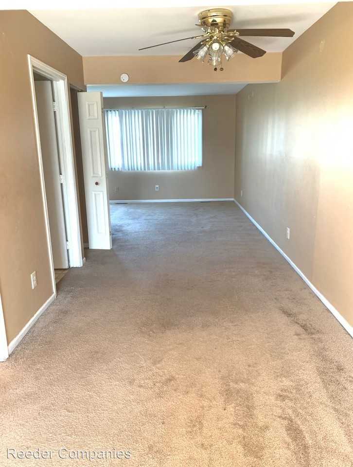 7384 Whitcomb Street - Photo 3 of 13