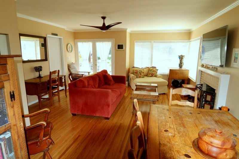 405 20th Street - Photo 2 of 15