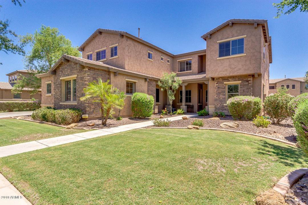 18723 E Druids Glen Rd - Photo 3 of 44