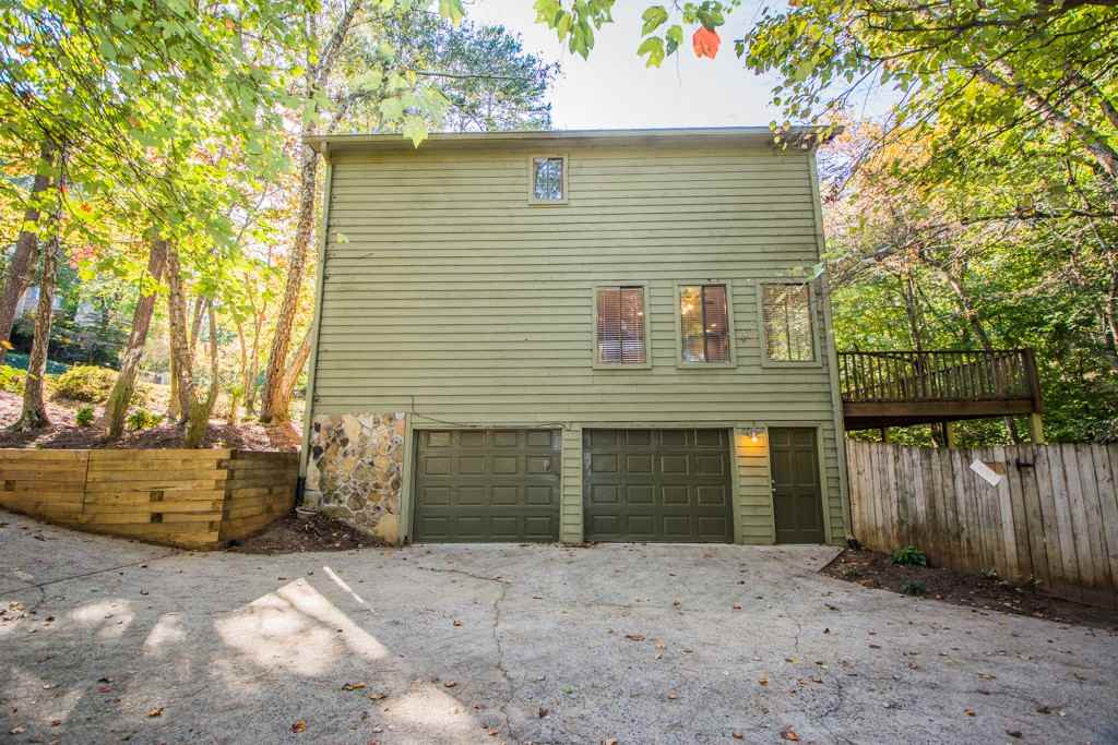 540 Silver Pine Trl - Photo 3 of 30