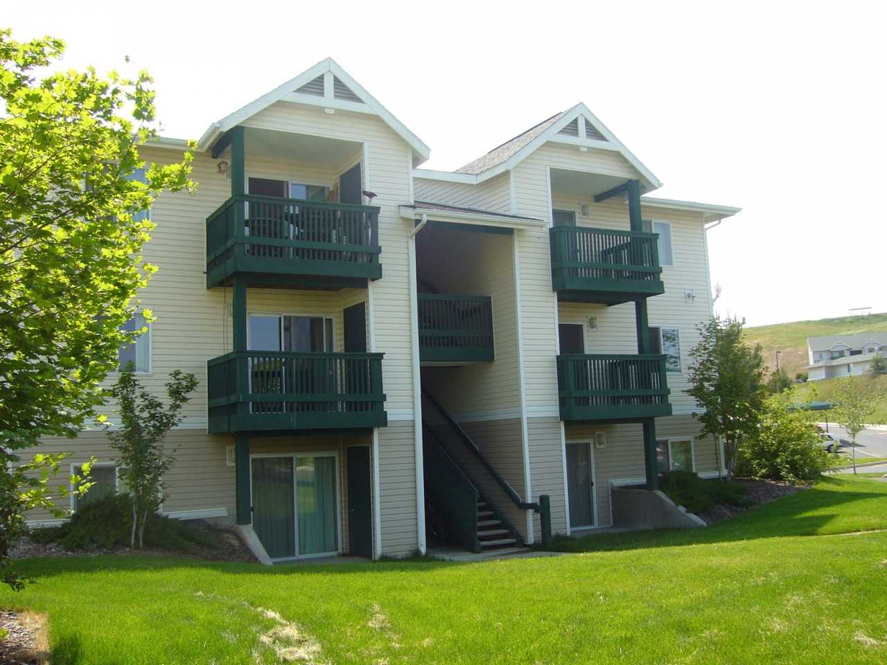 New Aspen Village Apartments Spokane for Large Space