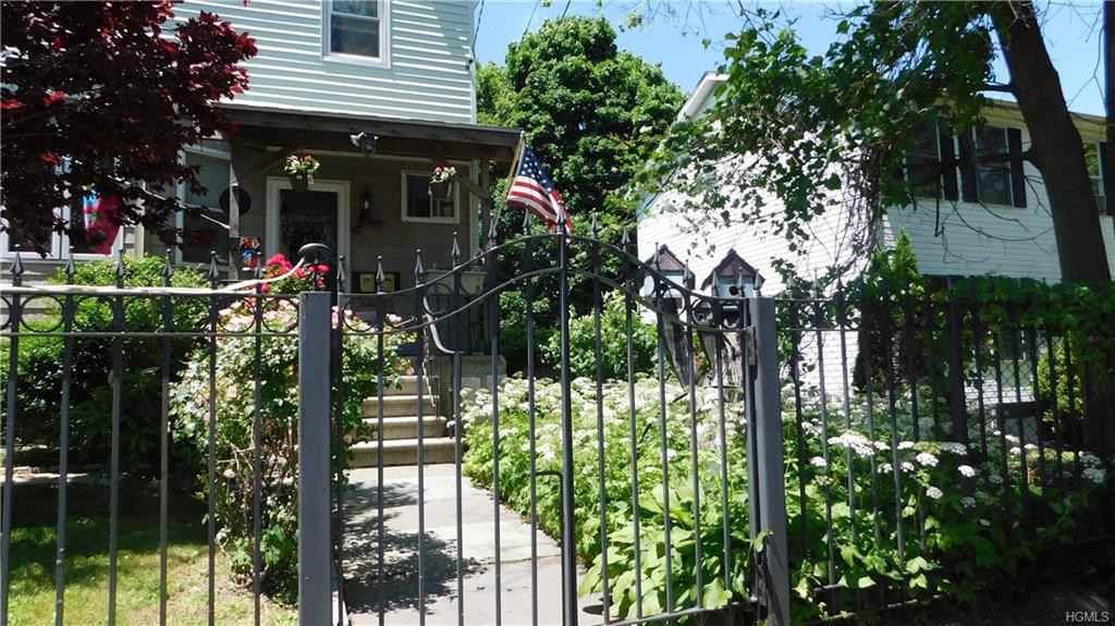 80 Madeleine Avenue - Photo 2 of 15