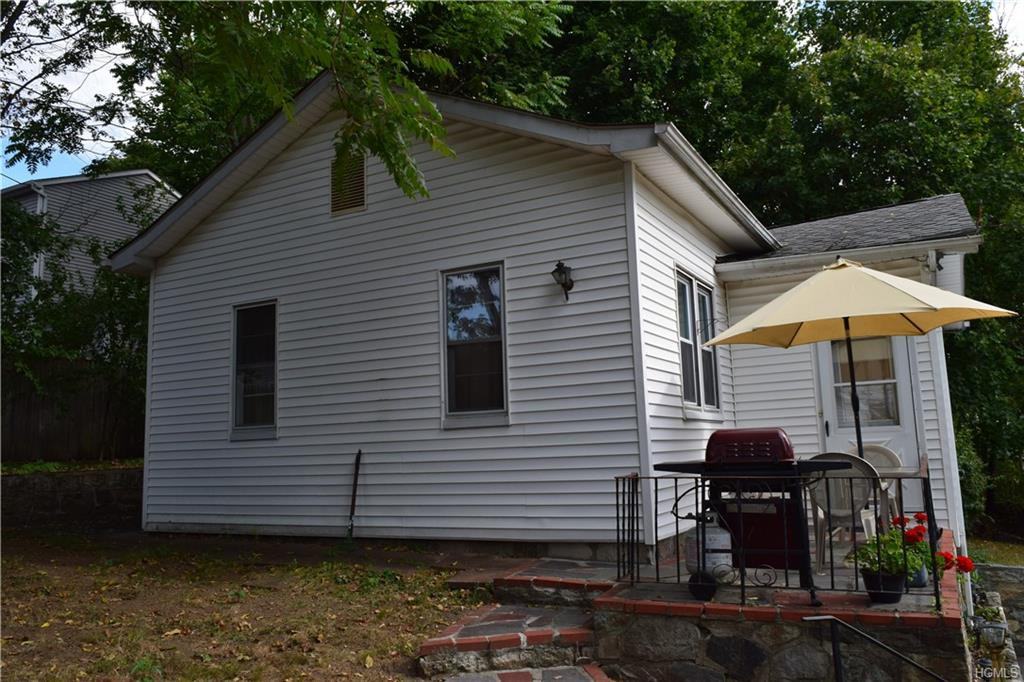 3180 Lincoln Drive - Photo 3 of 8