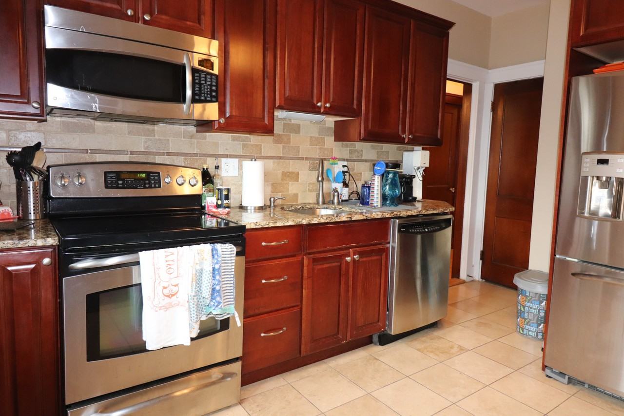 124 Babcock St. 26 - Photo 3 of 11
