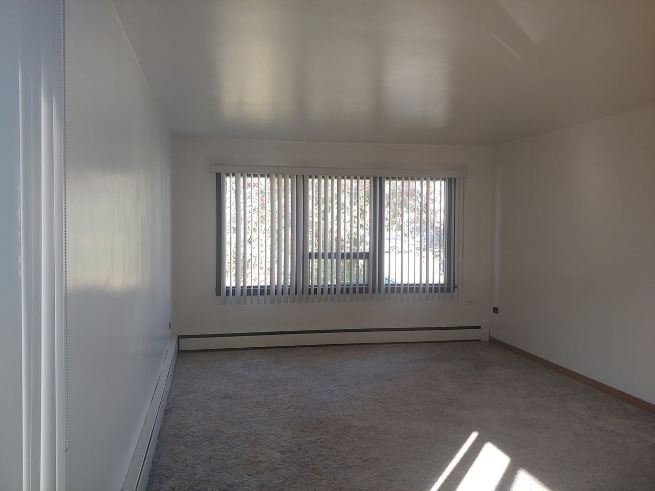 4821 52 Street #13 - Photo 3 of 9