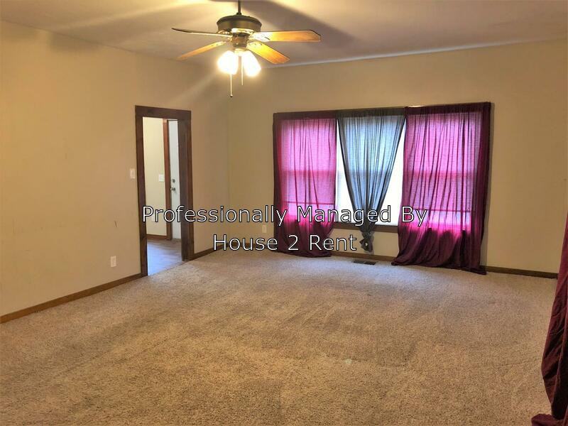 226 Texas Ave. - Photo 2 of 8