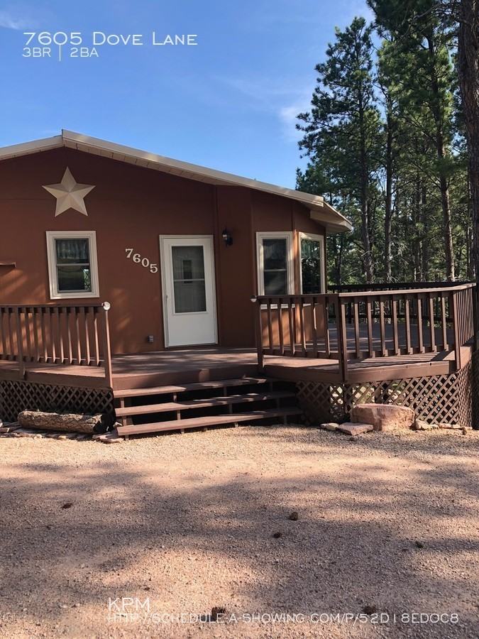 7605 Dove Lane - Photo 2 of 28