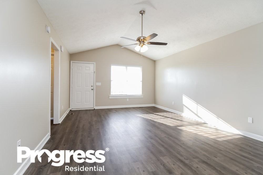1123 Binford Ct - Photo 3 of 16