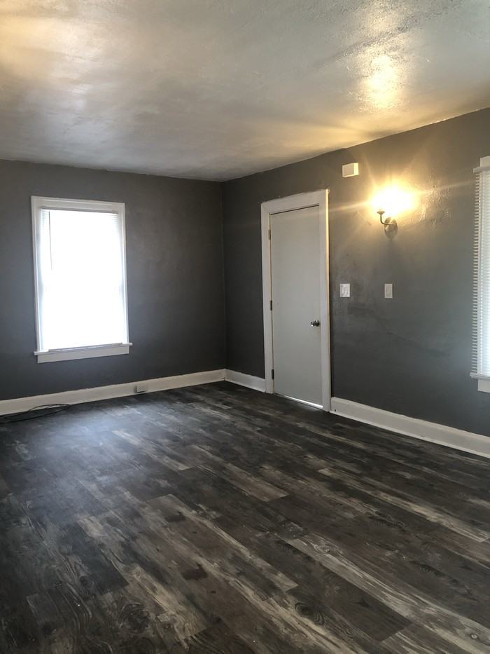 3612 East 72nd Street - Photo 2 of 13