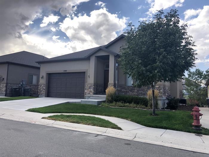 11102 Cadbury Drive - Photo 2 of 30