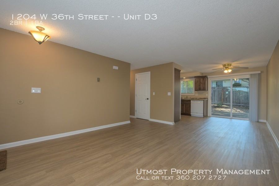1204 W 36th Street #D3 - Photo 3 of 10