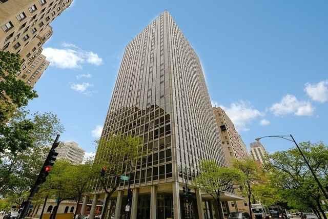 2400 Lakeview #2602
