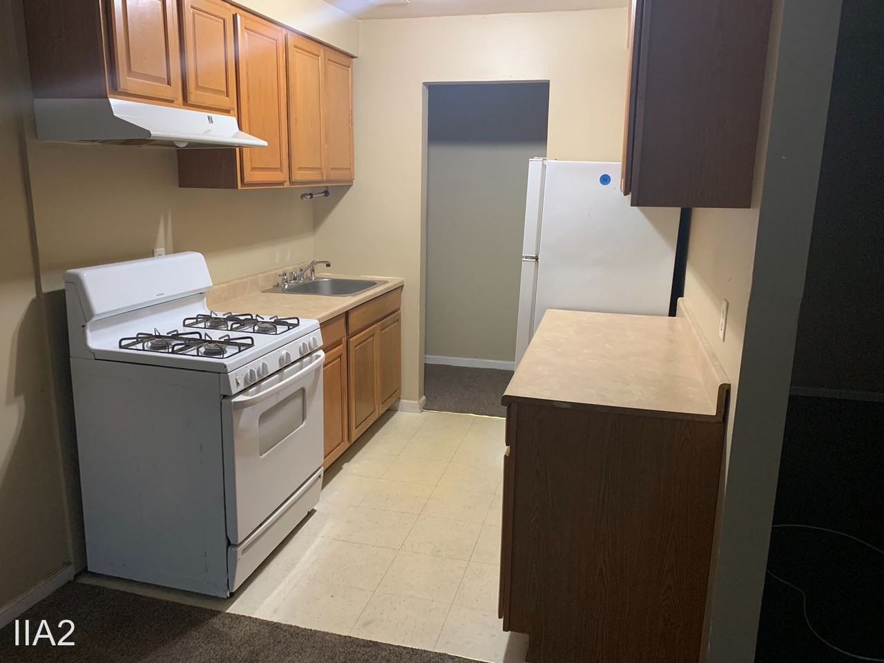 BARCLAY MANOR HY-VUE DRIVE  & GAIL PLACE - Photo 2 of 10