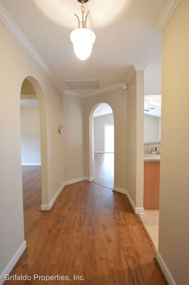 117 Oyster Landing Dr - Photo 3 of 25
