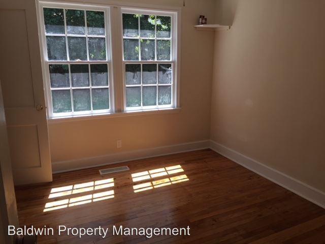 2041 Bloomfield Drive - Photo 3 of 6