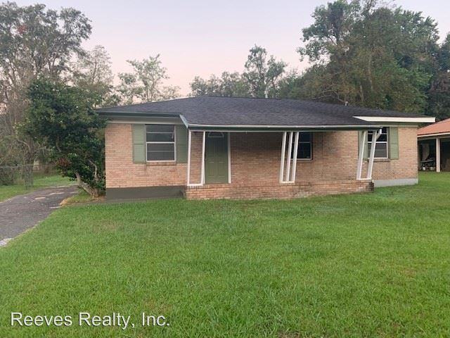 5070 Freeway Drive - Photo 2 of 19