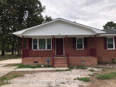 504 Mcgregor Circle - Photo 2 of 12