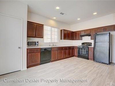 2097 Flickering Path - Photo 2 of 19